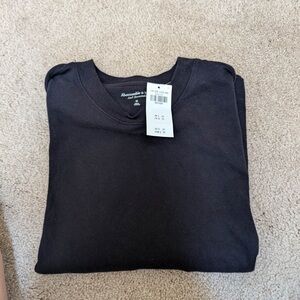Abercrombie Womens crop top size medium